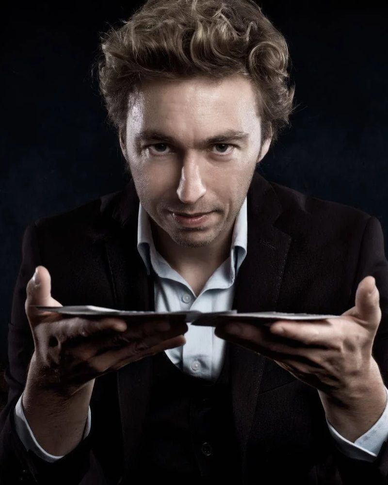 Peter Eggink, illusionist uit Doetinchem